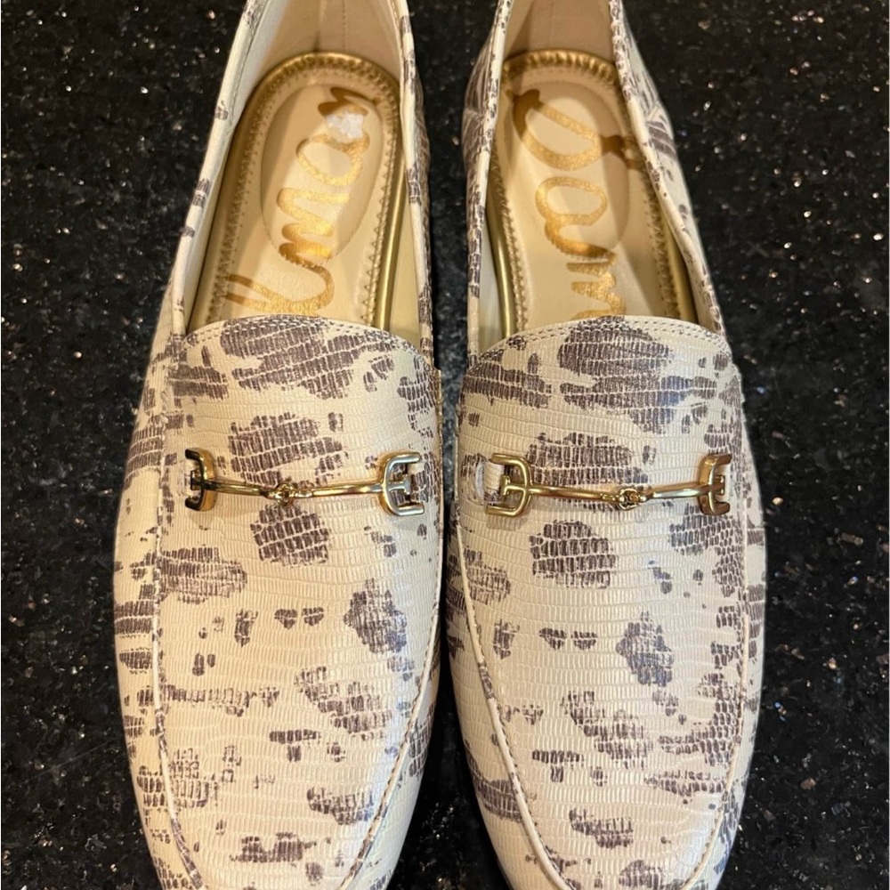 Sam Edelman Cream and Gray Patterned Loafers